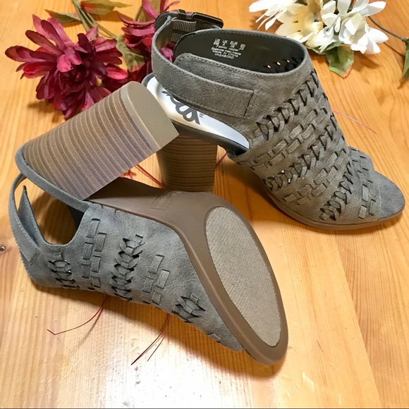 Fergalicious Braided Open Toe Sandal - Picture 5 of 11